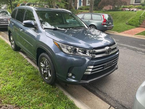 2019 Toyota Highlander Limited Platinum