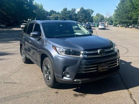2019 Toyota Highlander Limited Platinum