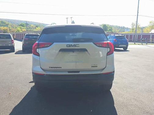 2020 GMC Terrain SLE
