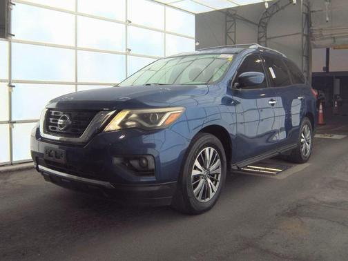 2019 Nissan Pathfinder SV