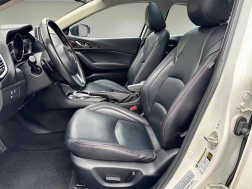2016 Mazda Mazda3 s Touring