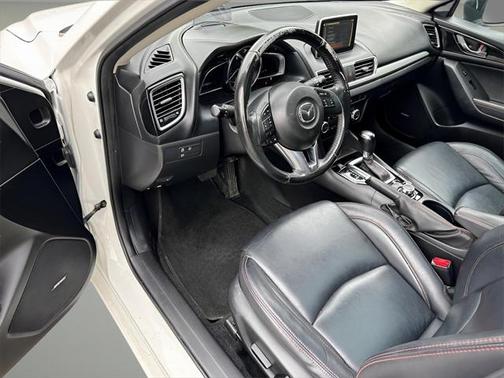 2016 Mazda Mazda3 s Touring