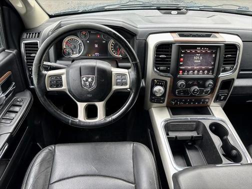 2016 RAM 1500 Laramie