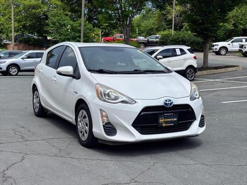 2016 Toyota Prius c Four