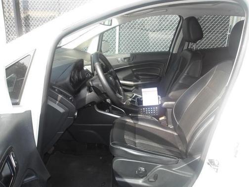2020 Ford EcoSport SES