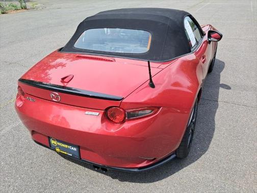 2016 Mazda MX-5 Miata Club