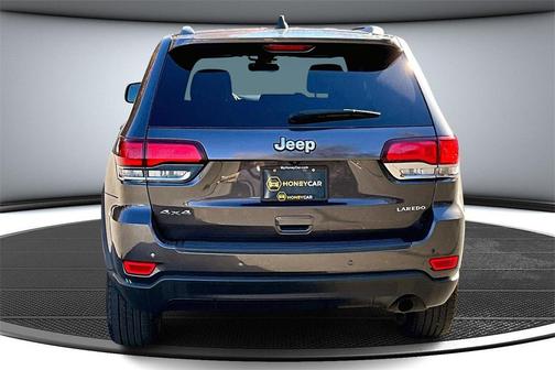 2020 Jeep Grand Cherokee Laredo