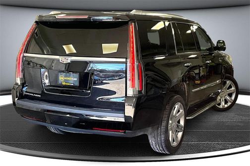 2020 Cadillac Escalade Luxury