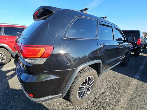 2021 Jeep Grand Cherokee Trailhawk