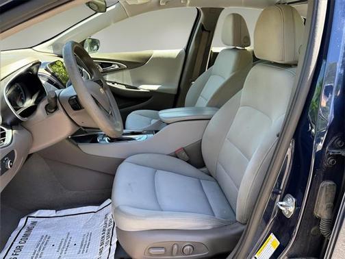 2021 Chevrolet Malibu FWD LT