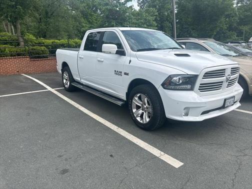 2016 RAM 1500 Sport
