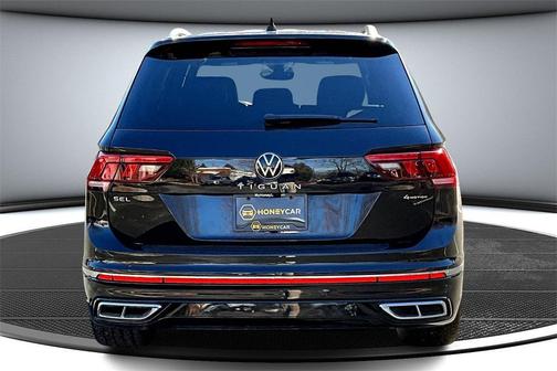 2022 Volkswagen Tiguan 2.0T SEL R-Line 4MOTION