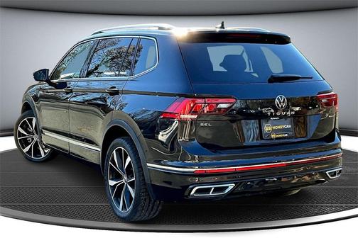 2022 Volkswagen Tiguan 2.0T SEL R-Line 4MOTION