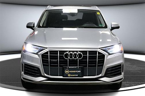 2020 Audi Q7 55 Premium Plus
