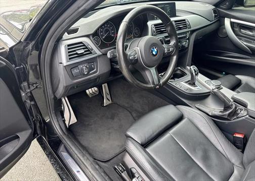 2018 BMW 330 xDrive