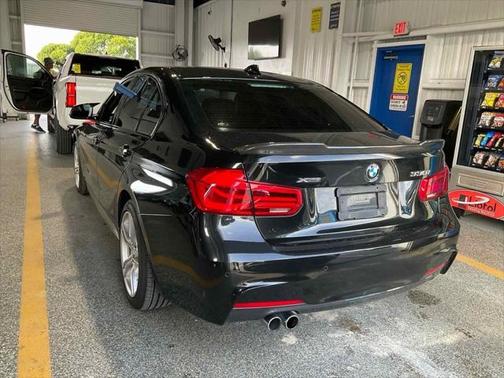 2018 BMW 330 xDrive