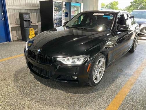 2018 BMW 330 xDrive