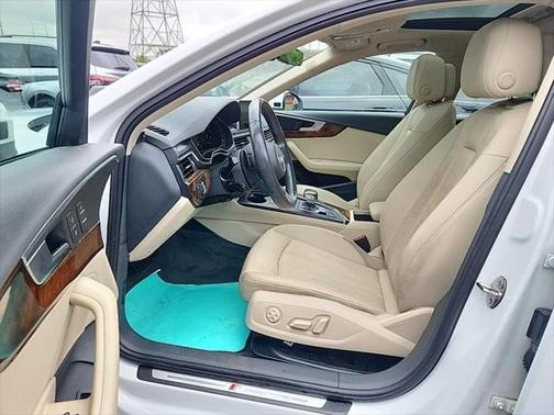 2018 Audi A4 2.0T Premium Plus