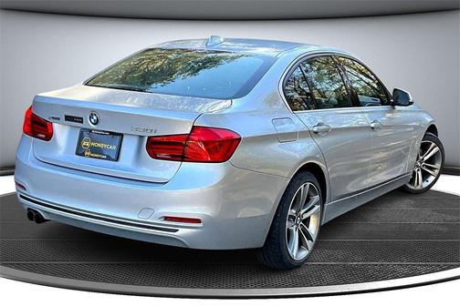 2018 BMW 330 xDrive