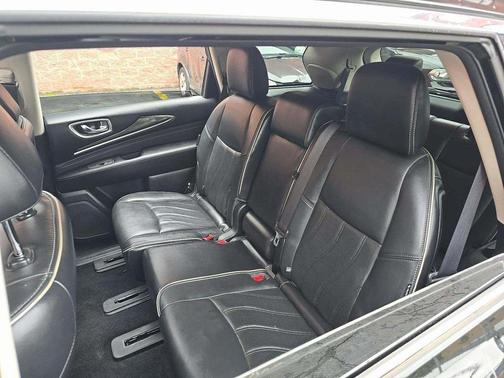 2018 INFINITI QX60 Base