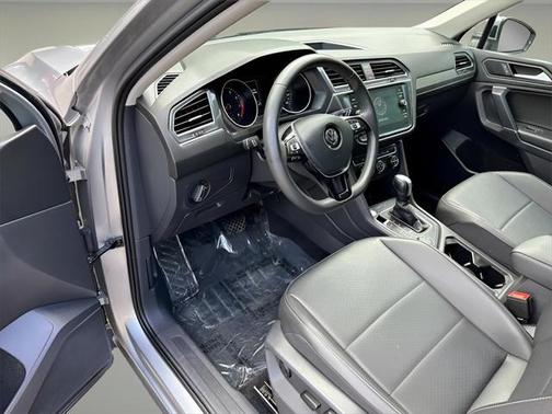 2020 Volkswagen Tiguan 2.0T SE 4MOTION