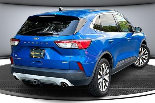 2020 Ford Escape Titanium