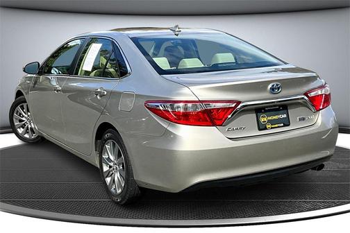 2015 Toyota Camry Hybrid XLE