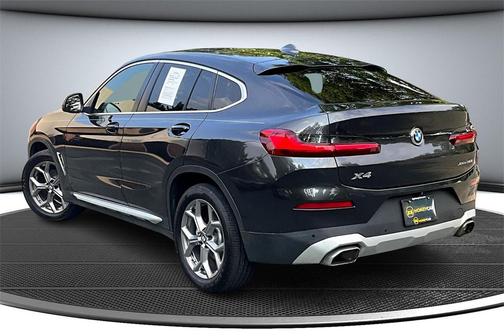 2022 BMW X4 xDrive30i