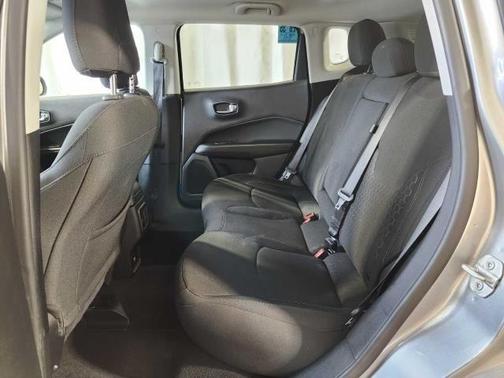 2020 Jeep Compass Sport