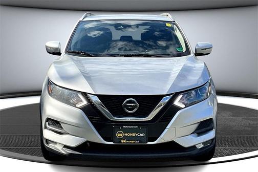 2021 Nissan Rogue Sport SV