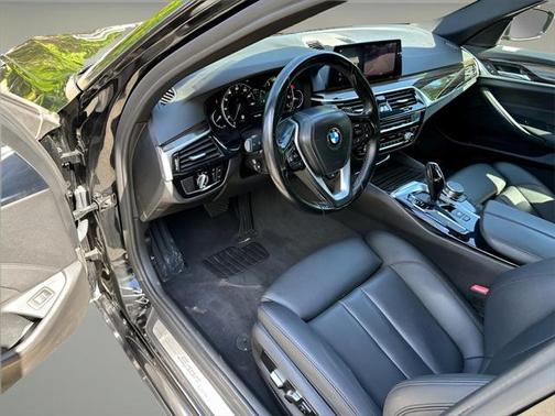 2019 BMW 530 xDrive