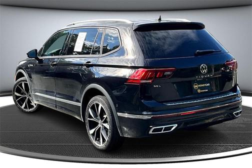 2022 Volkswagen Tiguan 2.0T SEL R-Line 4MOTION
