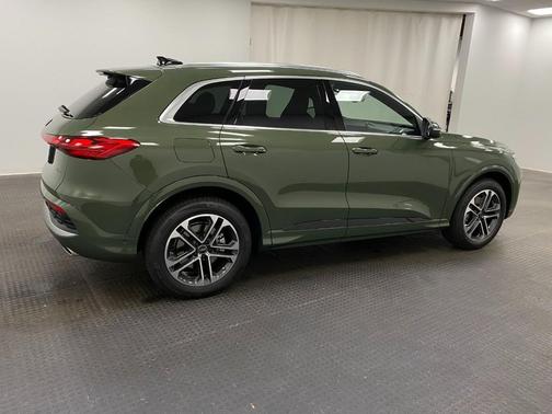 2025 Audi Q5 Prestige TFSI quattro S tronic