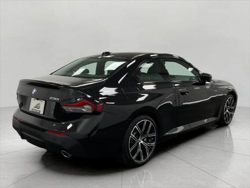 2024 BMW 230 i xDrive