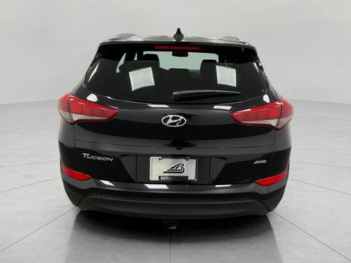 2017 Hyundai TUCSON SE Plus
