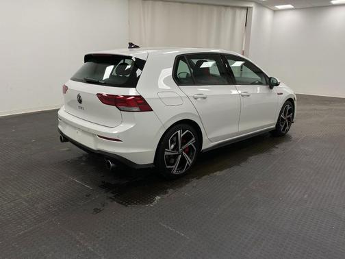 2024 Volkswagen Golf GTI 2.0T SE DSG