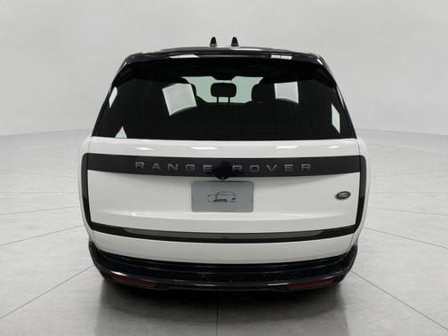 2022 Land Rover Range Rover P400 SE