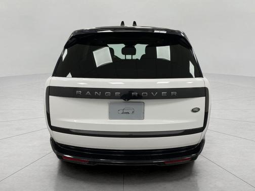 2022 Land Rover Range Rover P400 SE