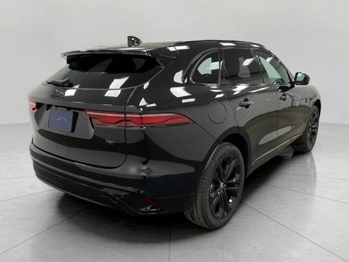 2026 Jaguar F-PACE P250 R-Dynamic S