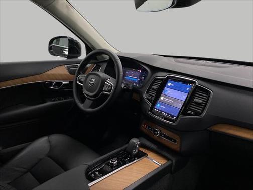 2023 Volvo XC90 Recharge Plug-In Hybrid T8 Plus Bright Theme 7-Seater