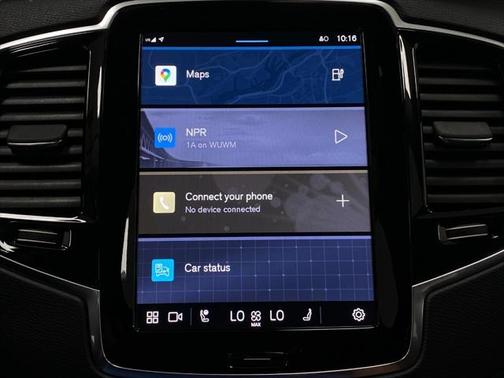 2023 Volvo XC90 Recharge Plug-In Hybrid T8 Plus Bright Theme 7-Seater