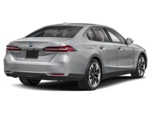 Oxide Grey Metallic 2027 BMW 540 i xDrive