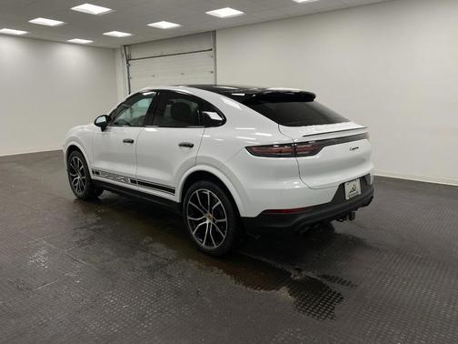 2021 Porsche Cayenne Cayenne