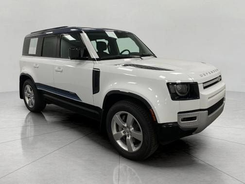 2025 Land Rover Defender 110 P300