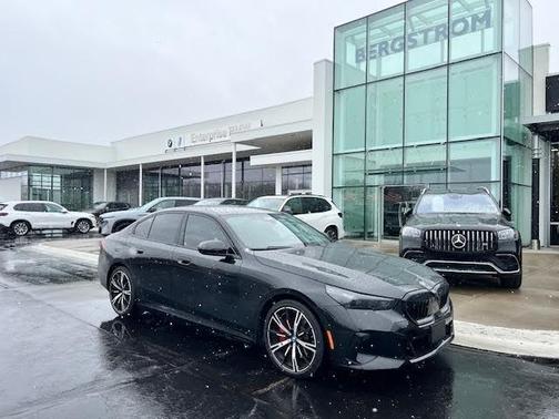 2025 BMW 550e xDrive