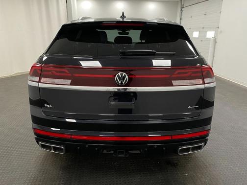 2024 Volkswagen Atlas Cross Sport 2.0T SEL