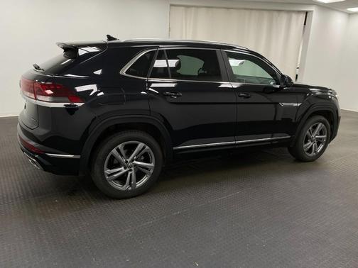 2024 Volkswagen Atlas Cross Sport 2.0T SEL