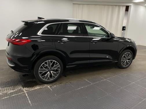 2025 Audi Q5 Premium Plus TFSI quattro S tronic