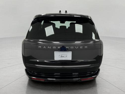 2025 Land Rover Range Rover P530 SE 7 Seat
