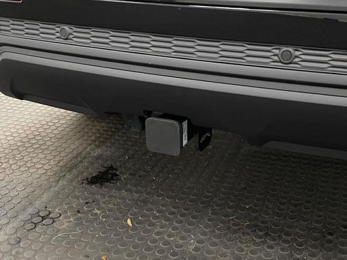 Mythos Black Metallic 2026 Audi Q7 45 Premium Plus